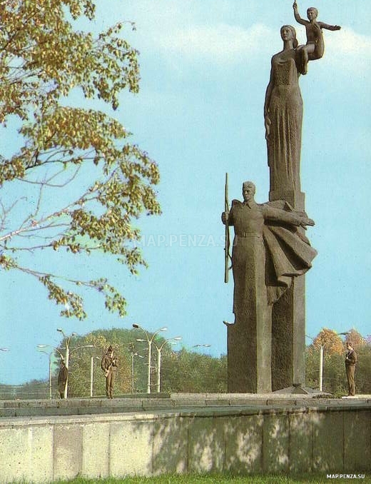 Пенза, мемориал Воинской и Трудовой славы, История, Достопримечательности, День, Солнечно, Цветные