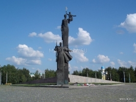 Монумент воинской и трудовой Славы