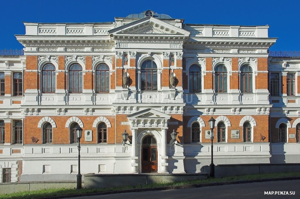 Пензенское художественное училище имени К.А. Савицкого, Современные, Достопримечательности, Цветные