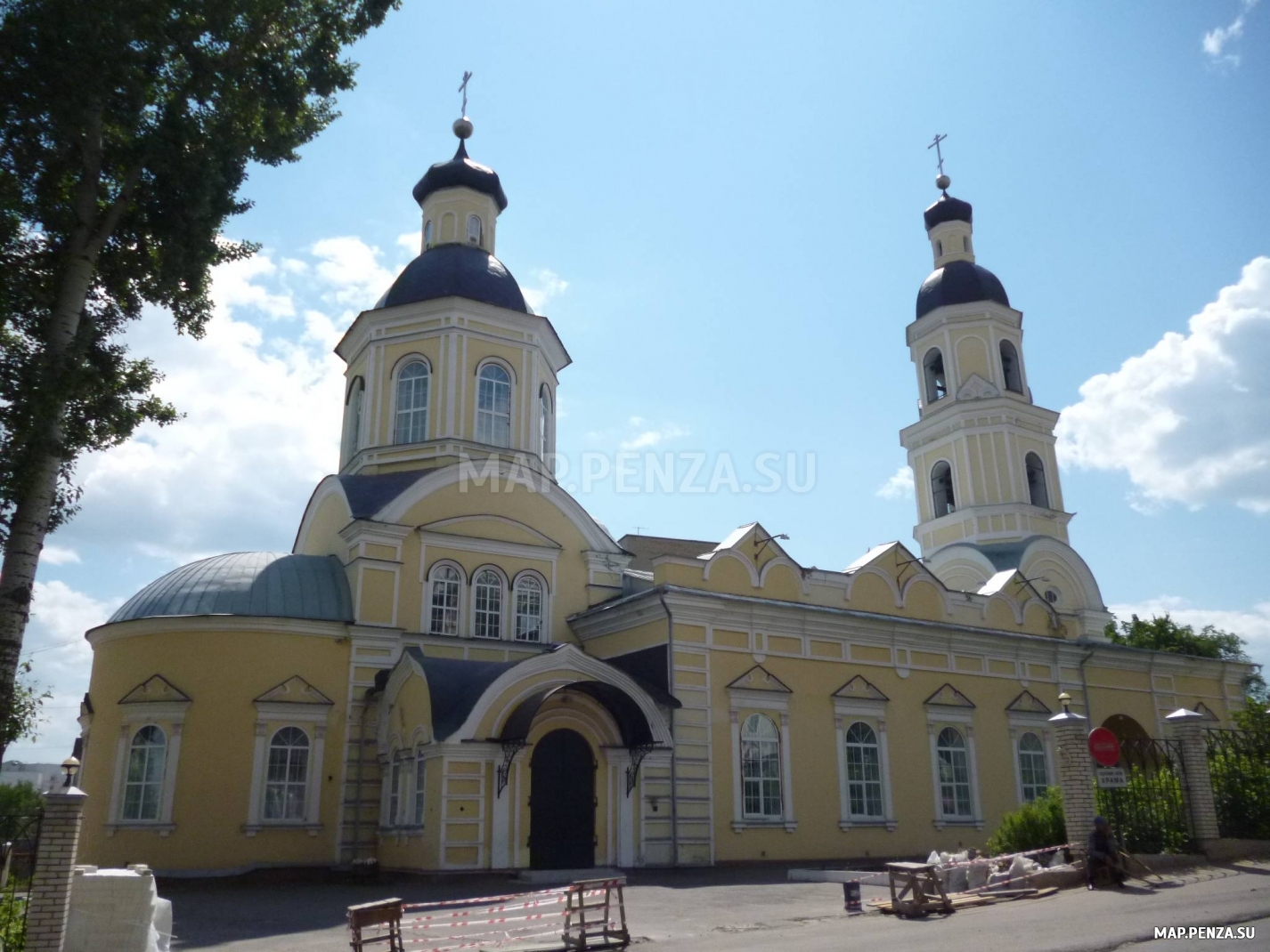 Покровский архиерейский собор, Современные, Достопримечательности, Цветные