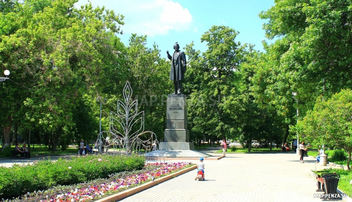 Сквер им. В.Г. Белинского, Современные, Достопримечательности, Цветные